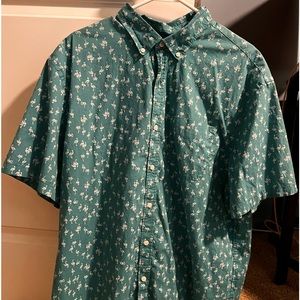 OLD NAVY - XXL. Short sleeve button down. Unisex.